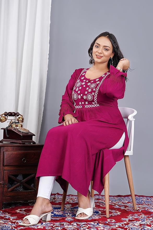 Capua  Women's Embroidered Rayon Casual Straight Solid/Printed Kurta