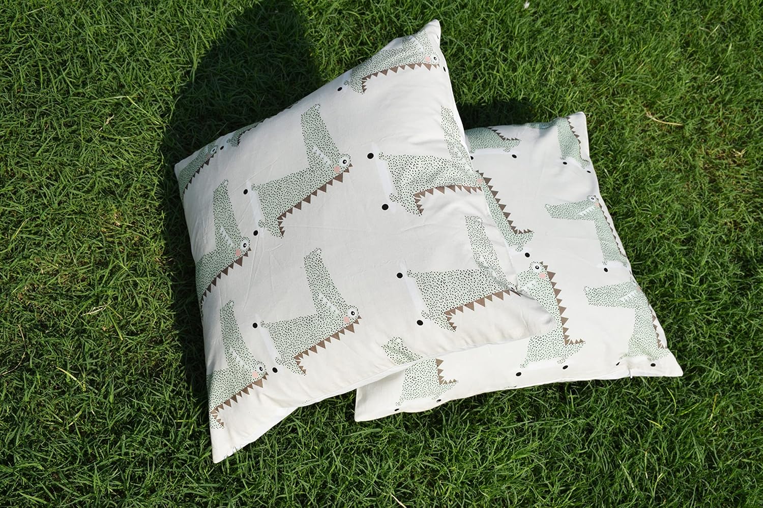 Cotton Printed 20X20 Inch Pillow Cover Set of 4 Pcs(Light Green)