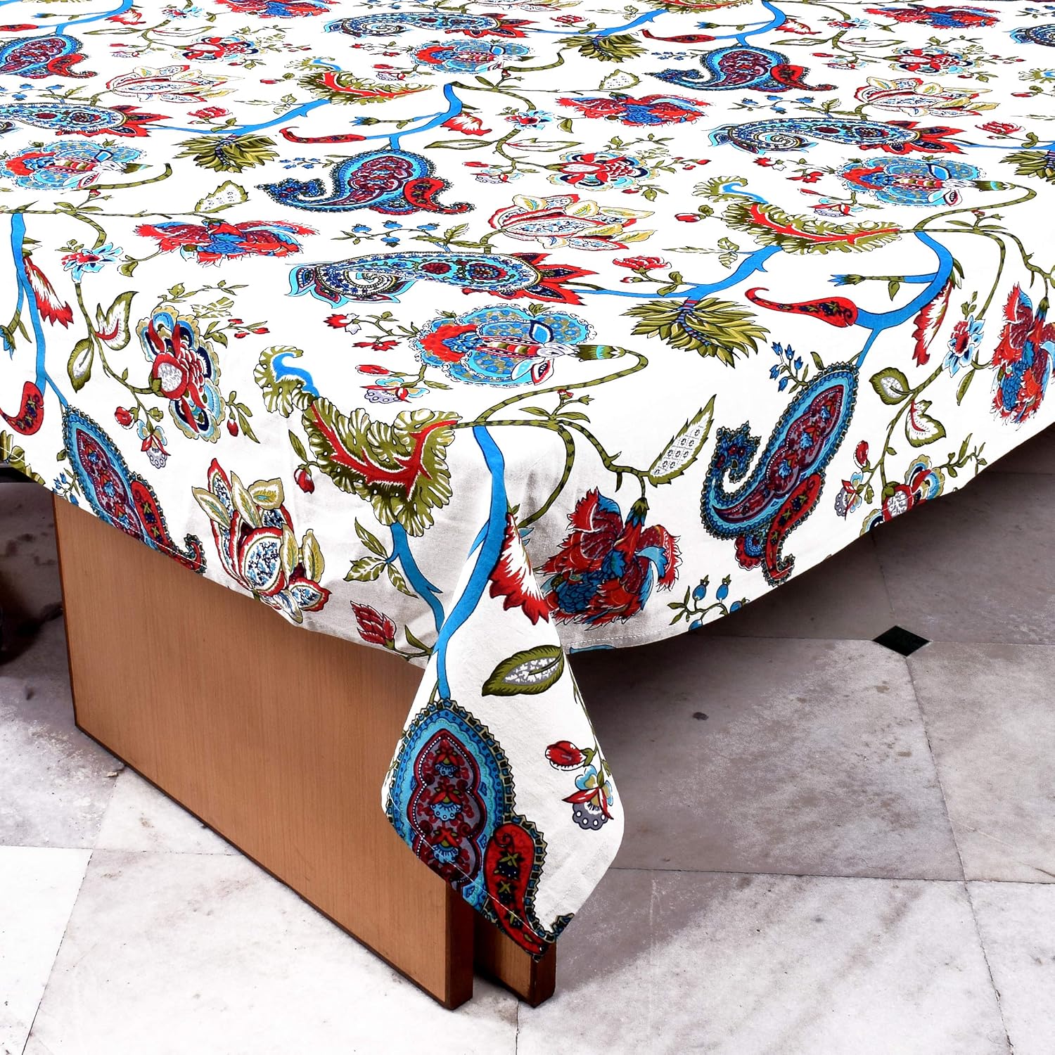 Designer Multicolor Floral 6 Seater Dining Table Cover Floral Print